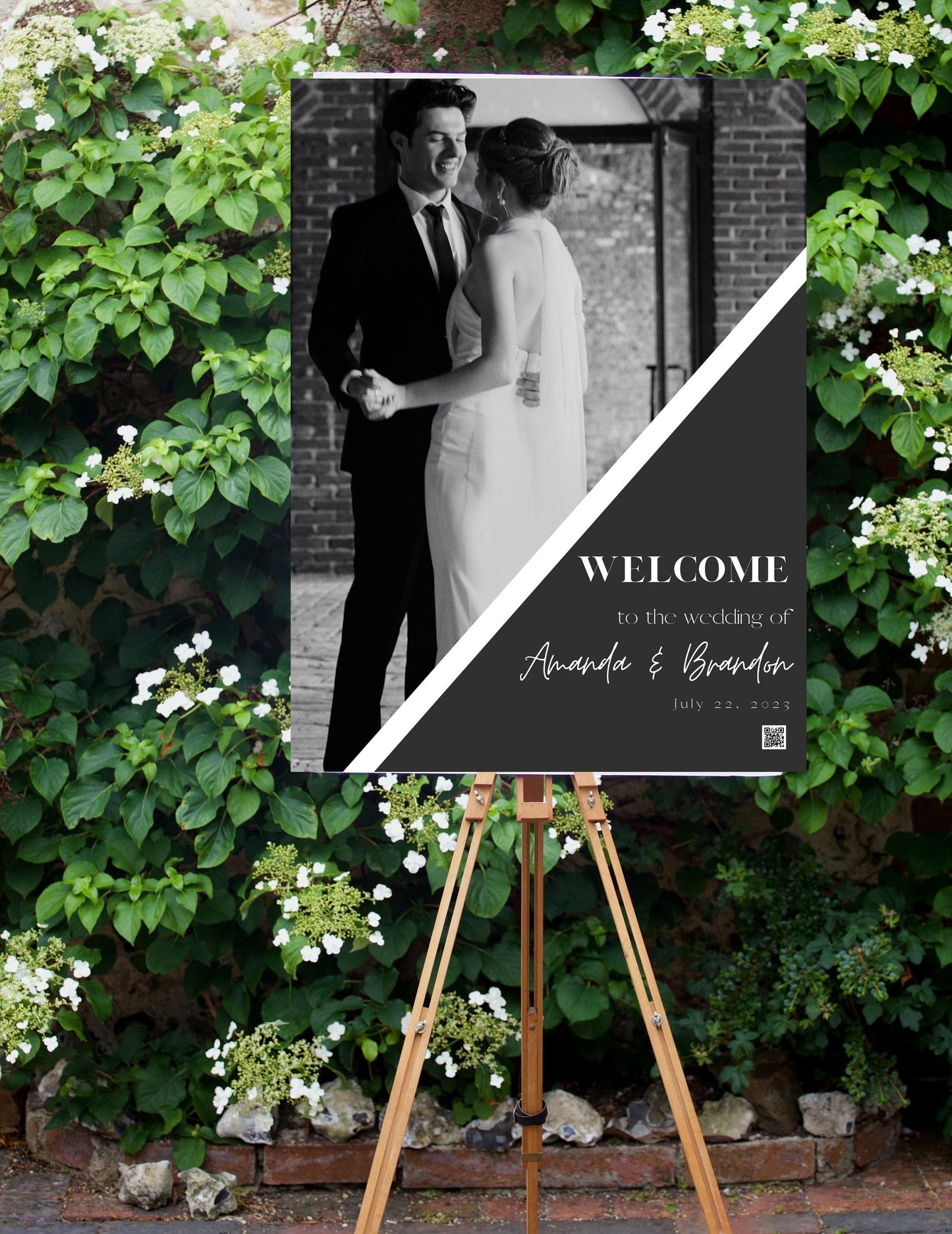 Custom Photo Wedding Welcome Sign - Welcome sign With QR code- Minimalist wedding sign - Modern Wedding Sign - QR code signs